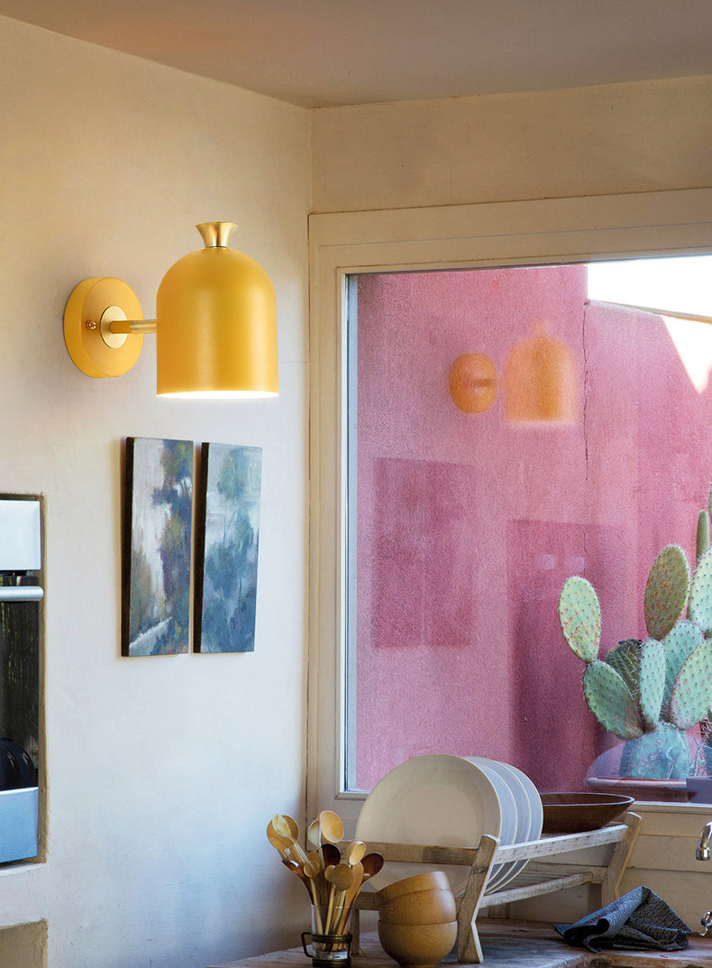 Schattierte Wand montierte Leuchte Nordic-Stil Metall Schlafzimmer Wandleuchte Beleuchtung