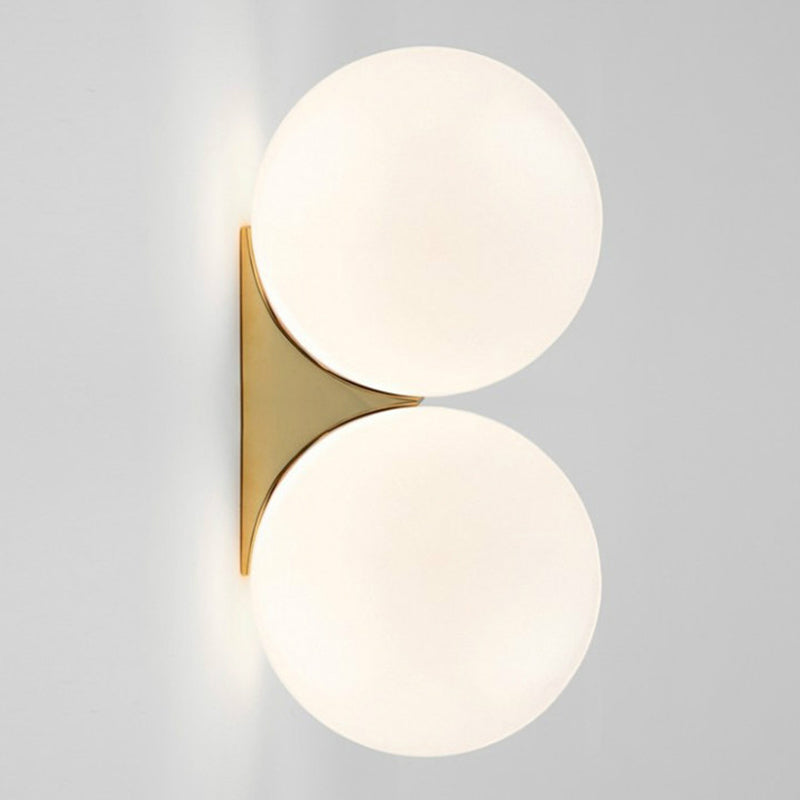 Globe Bedroom LED Wall Sconce in Modern Simplicity Wrought Iron Wall Light with Glass Shade