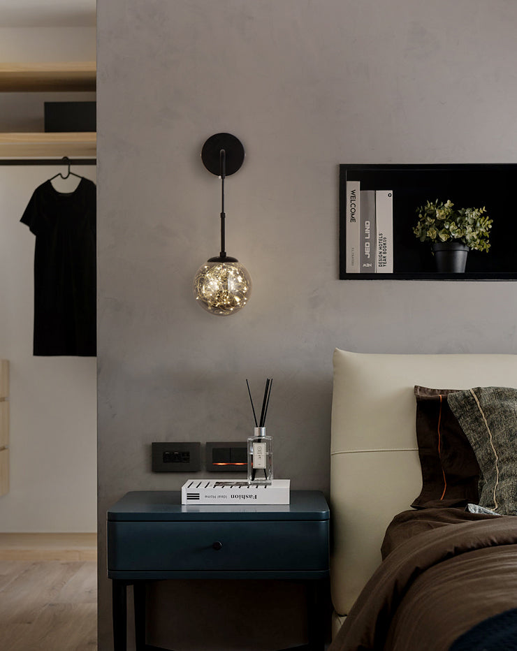 Modern Luxury Globe Wall Sconce 1-Light Wrought Iron LED Wall Light for Living Room