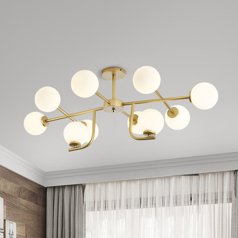 Gold Round Semi Flush Light Modernist 10 Bulbos de vidrio blanco cerca de la iluminación del techo
