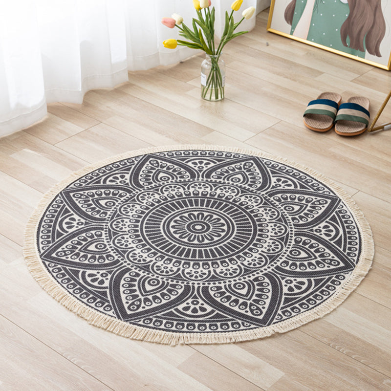 Traditional Floral Design Rug Moroccan Round Indoor Rug Cotton Blend Pet Friendly Area Carpet for Home Decoration