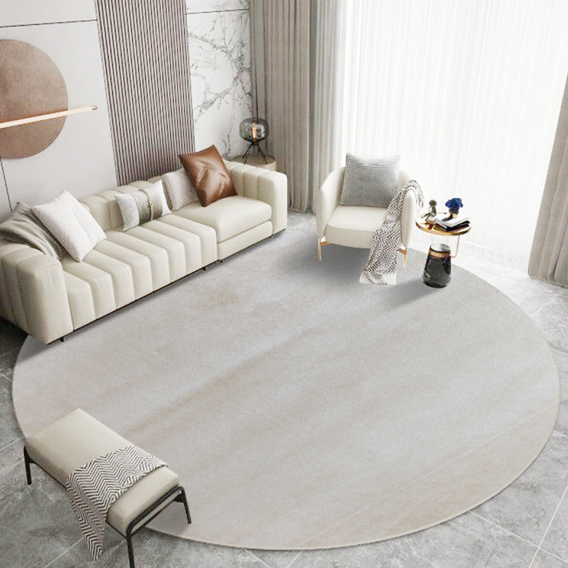 Round Gray Tone Casual Indoor Rug Polyester Solid Rug Non-Slip Backing Indoor Rug for Living Room