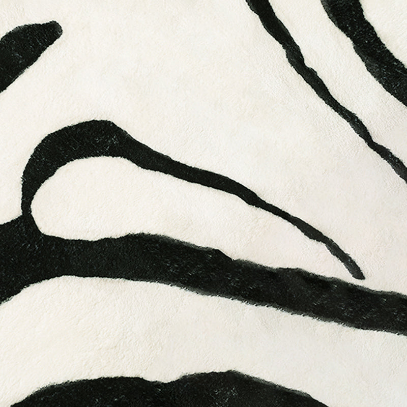 White Tone Casual Area Rug Polyester Lines Print Rug Non-Slip Backing Indoor Rug for Living Room