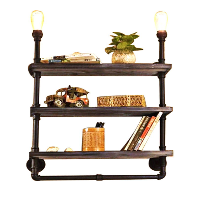 Industrielle Rohrleitungswand montierte Beleuchtung Metallic Wandleuchten in Schwarz mit Holzregal