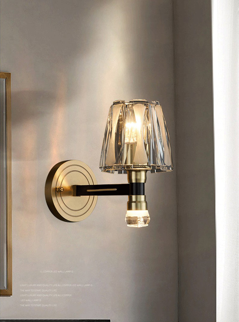 Copper Gold Wall Donce en estilo artístico moderno Truncado Cono Crystal Wall Light para sala de estar