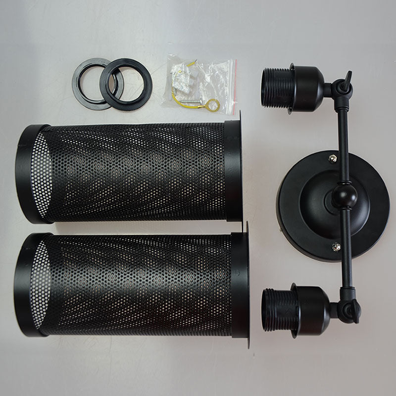 Lampe murale en mailles en fil noir