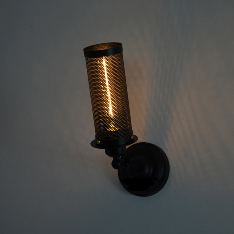 Lampe murale en mailles en fil noir