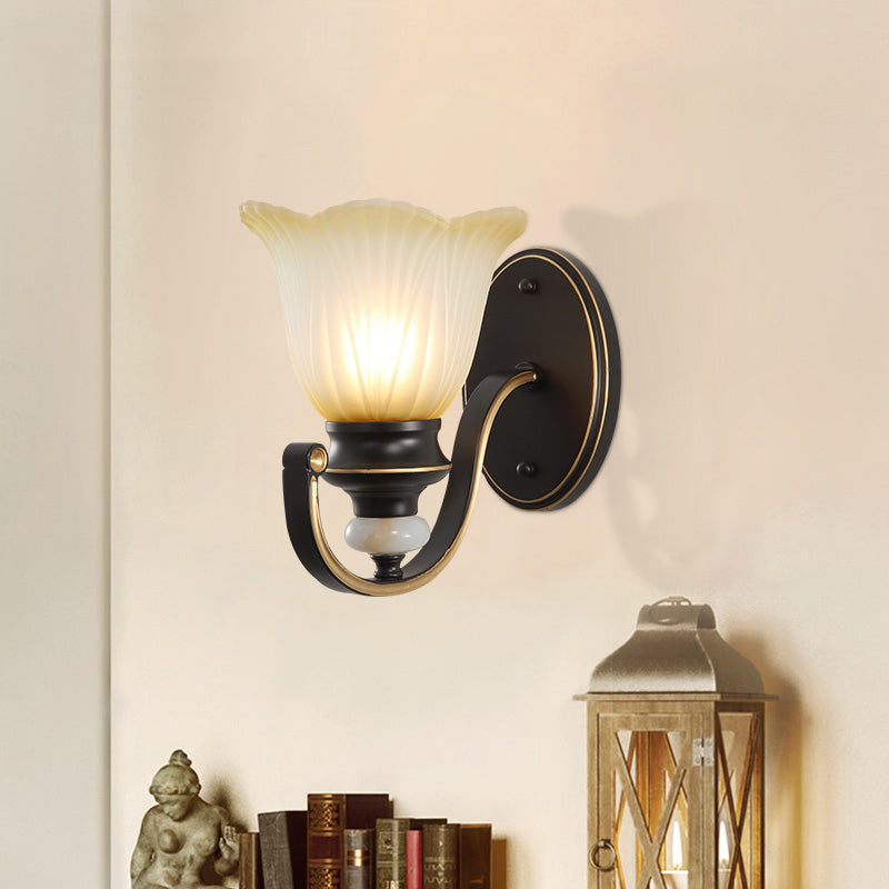 Semplicità vintage Bell Bell Vanity Lights Sconce Milk Glass Wall Monte Flaching per bagno