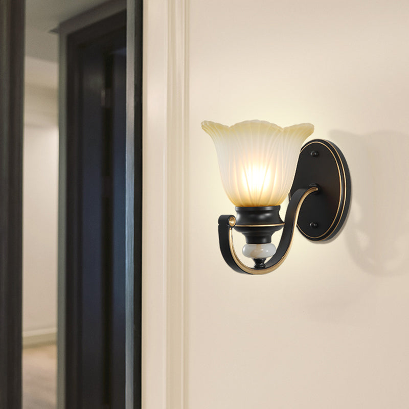 Semplicità vintage Bell Bell Vanity Lights Sconce Milk Glass Wall Monte Flaching per bagno