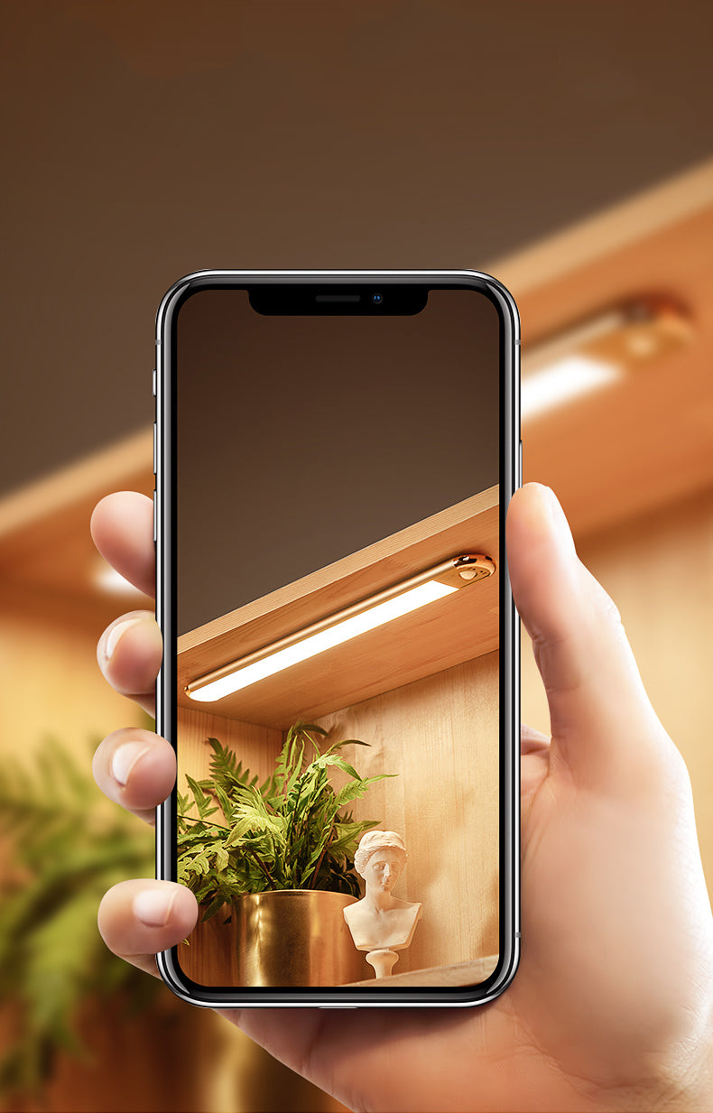 Gold länglich mobile LED Mirror Light Moderne Metall Waschtisch für Pulverraum