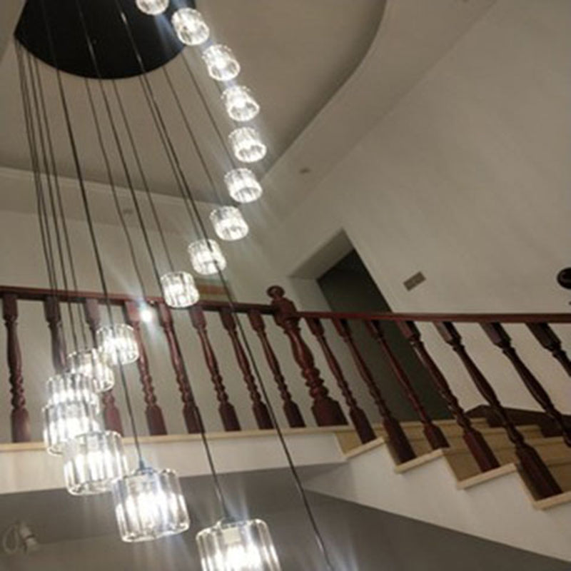 Cilindrische gesuspendeerde verlichtingsarmatuur Minimalistische kristallen trappenhangend plafondlicht in zwart
