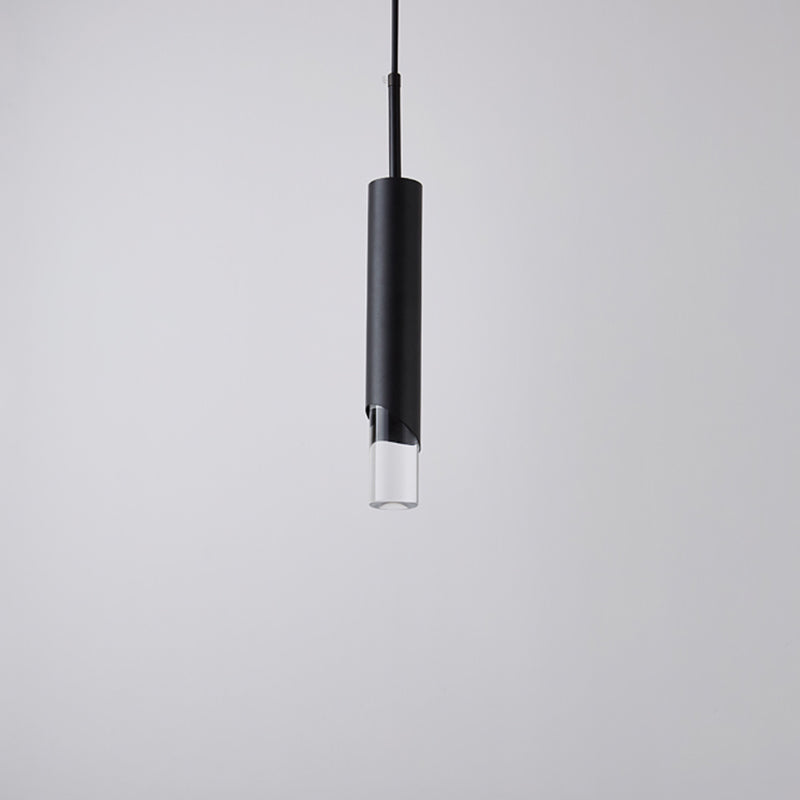 Luz colgante LED cilíndrica de aluminio en una lámpara de colgación acrílica de estilo conciso moderno para espacios interiores