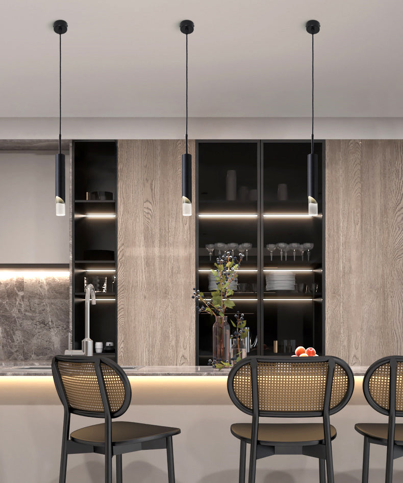 Luz colgante LED cilíndrica de aluminio en una lámpara de colgación acrílica de estilo conciso moderno para espacios interiores