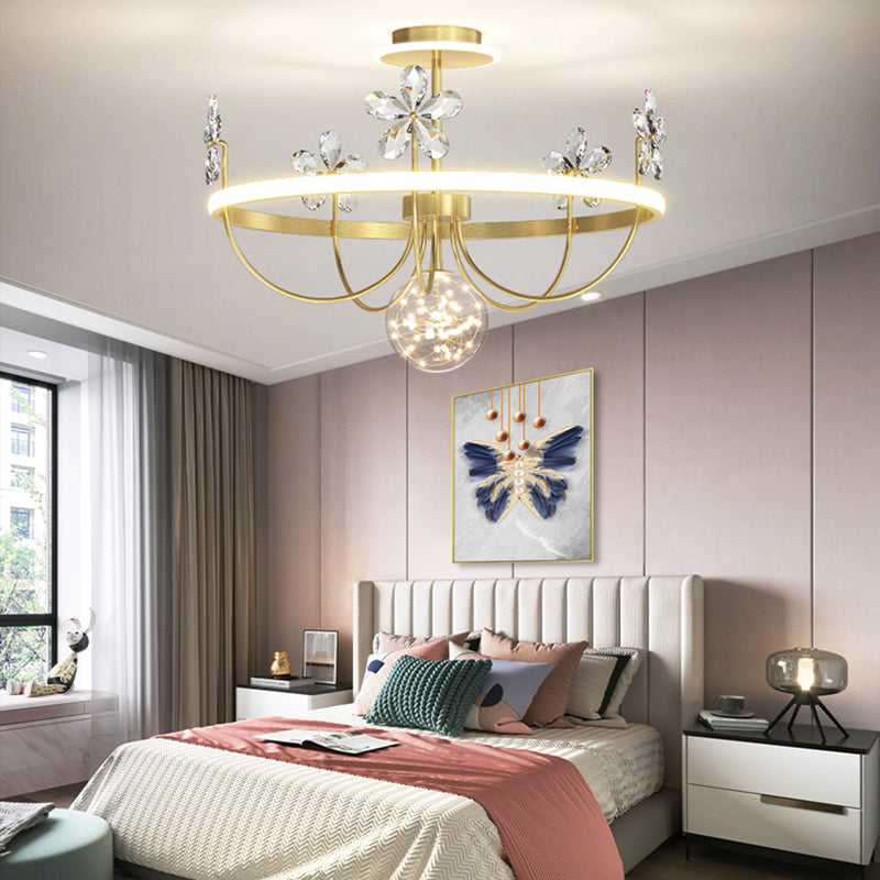 Simplicity Style Gold Circles LED Ceiling Light Crystal Petals Decorative LED Light Strings Clear Glass Globe Lighting Fixture for Bedroom