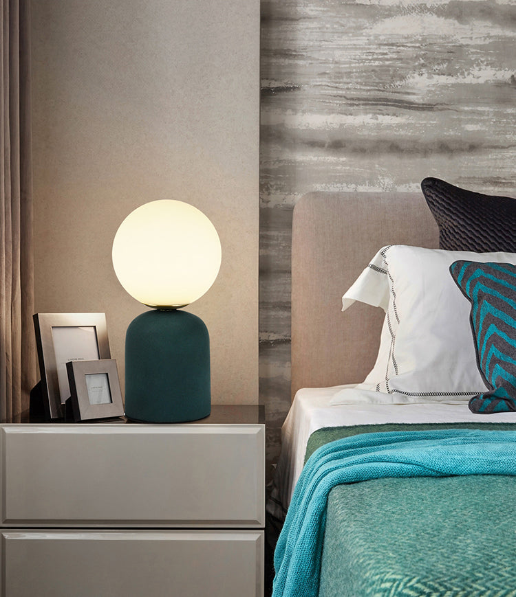 11,8 "in altezza lampada da tavolo a led in stile moderno Globe Glass Shade Ceramics Ceramics Base Light per camera da letto