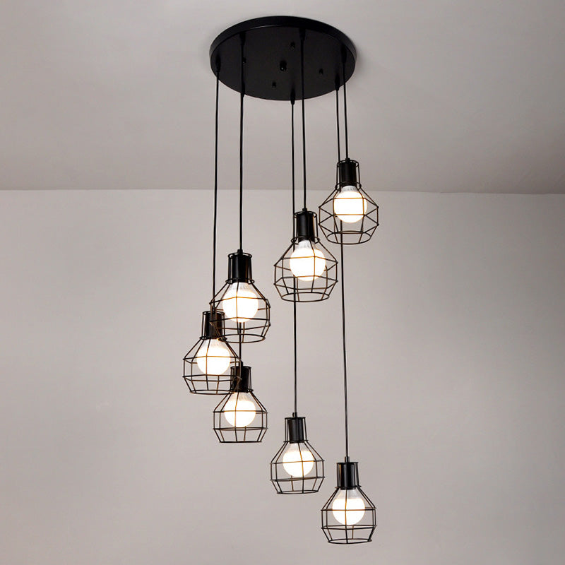Zwarte trap hangend licht in moderne klassieke stijl smeedijzeren cluster hanglamp met ijzeren frame