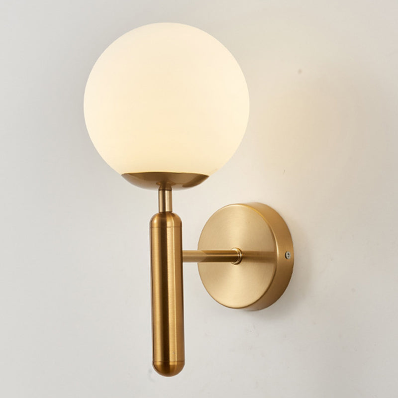 1-Licht-Glas-Globus-Wandlampe 12,5 Zoll Höhe Nordischer Metallleuchten für Treppenhaus