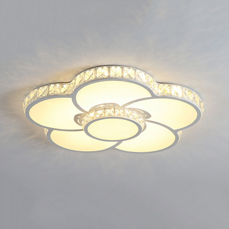 Vaporisateur à LED Floriated Crystal Flush Mount in Modern Creative Style Acrylic Ceiling Light for Bedroom