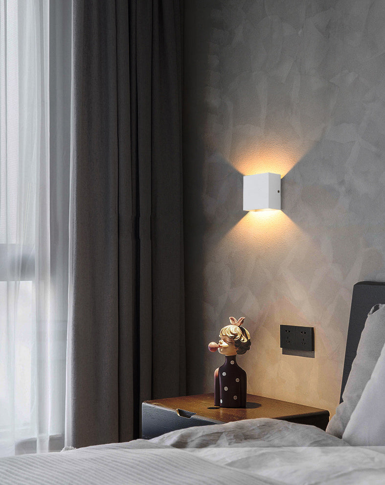 Nordic Minimalism Square Led Wall Light Frosted Aluminiumlegierung Mini -Wandlampe für Schlafzimmer