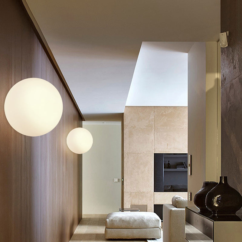 Plafonnier encastré sphérique contemporain en verre blanc à 1 lumière pour chambre à coucher