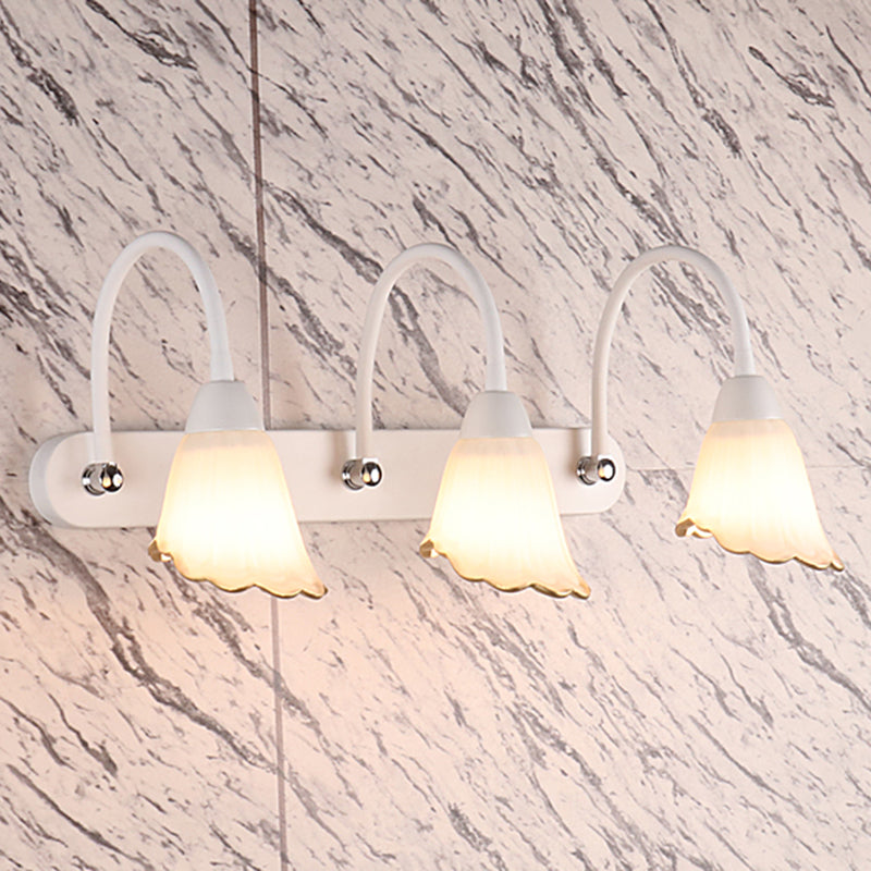 Lampada da parete a collo di cigno flessibile in stile country per bagno