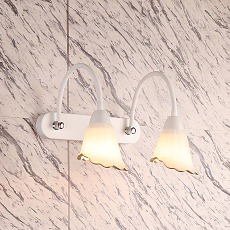 Lampada da parete a collo di cigno flessibile in stile country per bagno