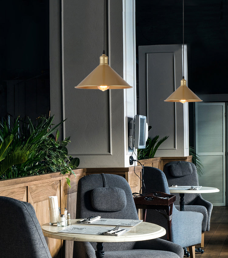 Lámpara colgante de restaurantes industriales de lámpara de suspensión de 1 luces con sombra de metal geométrica en oro