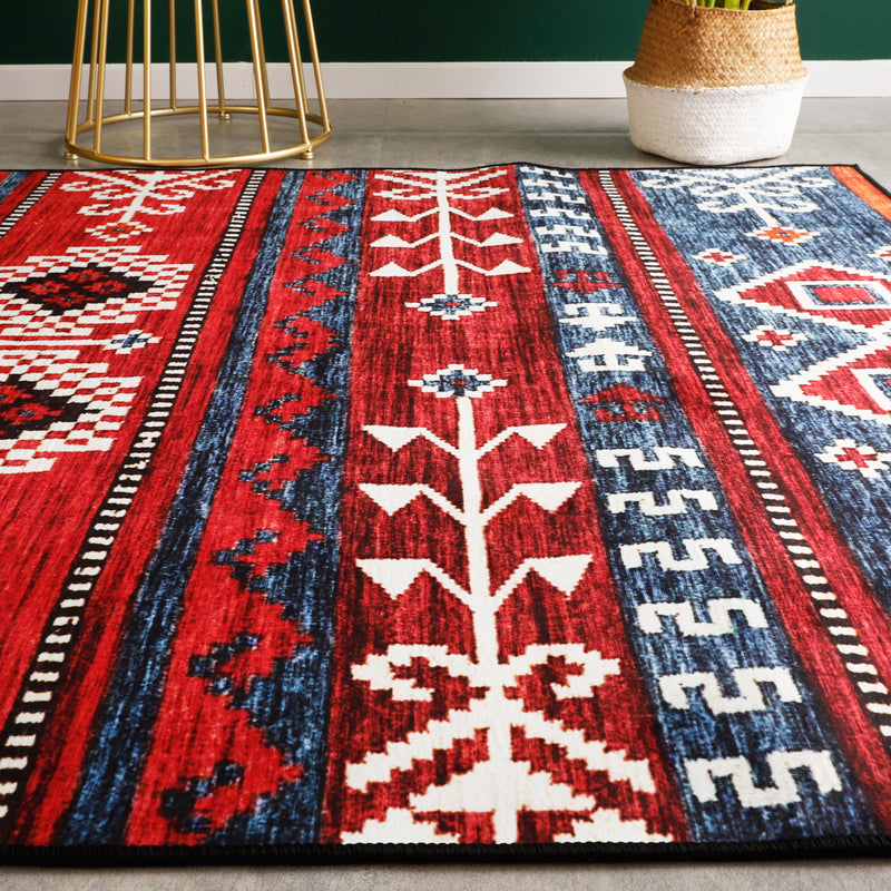 Roter Vintage-Teppich für den Innenbereich, Polyester, südwestliches Muster, pflegeleichter Teppich für die Heimdekoration