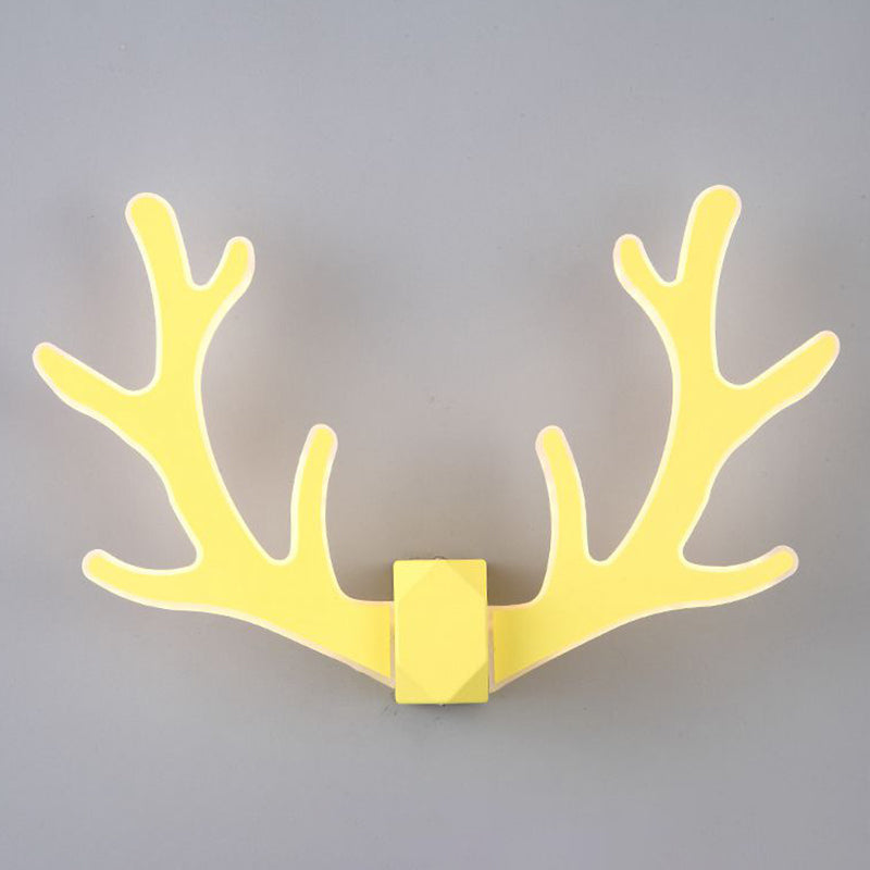 Lampada montata sulla parete di corna di cervo in metallo moderno lampada da parete da letto moderna