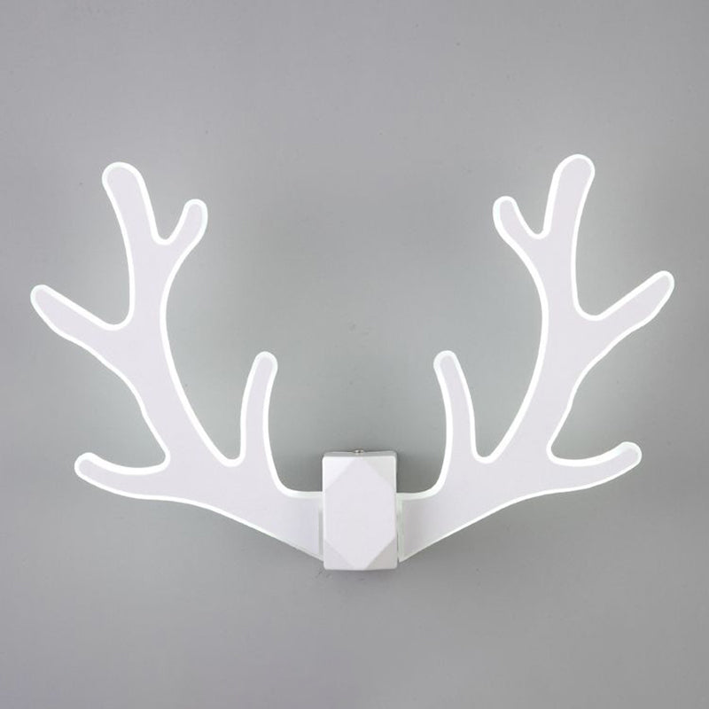 Lampada montata sulla parete di corna di cervo in metallo moderno lampada da parete da letto moderna