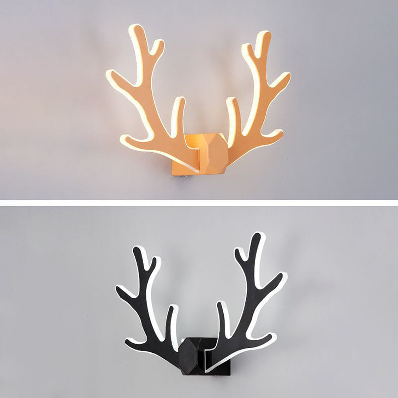 Lampada montata sulla parete di corna di cervo in metallo moderno lampada da parete da letto moderna