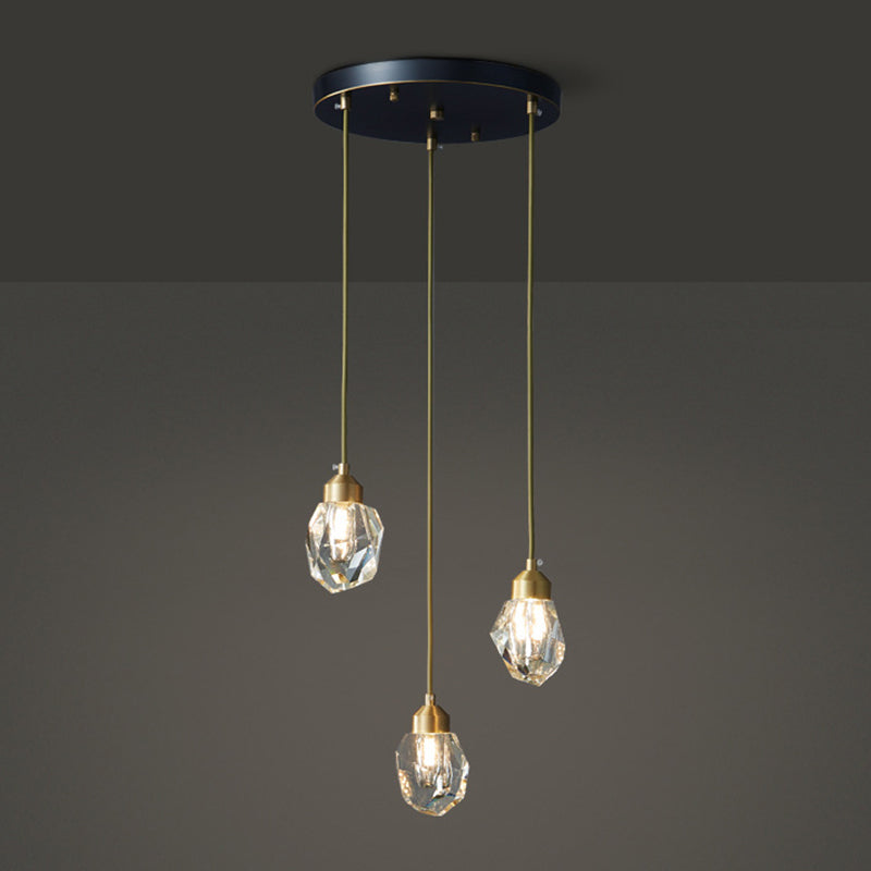 Minimalistische hangende lamp zwart-gouden edelsteenvormige hanger met kristalschaduw voor restaurant