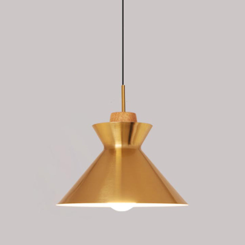 Gouden gearceerde hanglampverlichtingsarmatuur moderne stijl metalen hangend plafondlicht voor eetkamer