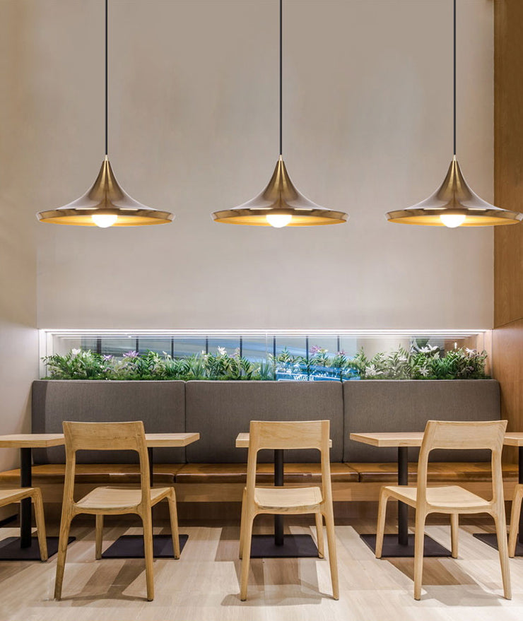 Gouden gearceerde hanglampverlichtingsarmatuur moderne stijl metalen hangend plafondlicht voor eetkamer