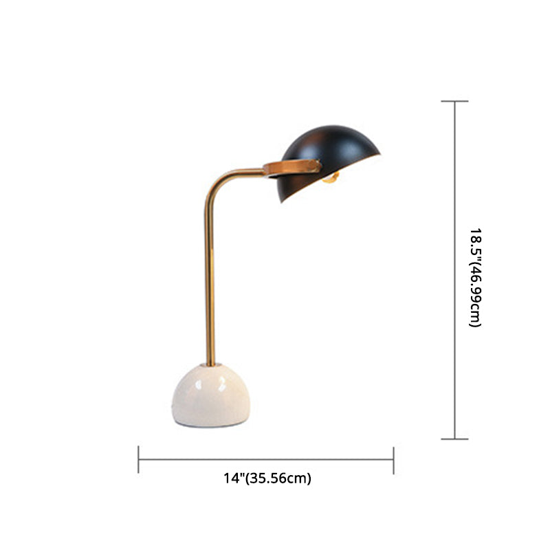 Lámpara de mesa de curvas de metal posmoderno 1 lámpara de noche negra con sombra de domo ajustable