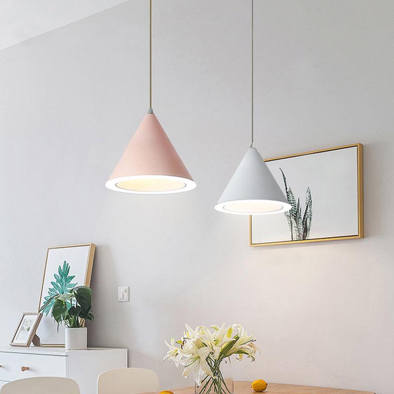 Cone Nordic Modern Pendant Light Metal 1-Light Down Lighting for Dining Room