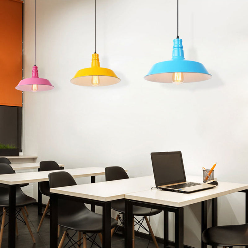 1 Light Barn Ceiling Pendant Industrial Style Metal Hanging Light Fixtures for Restaurant