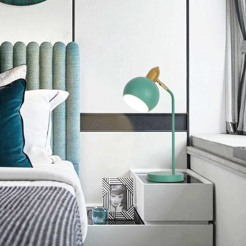 Lighting de mesa de domo metálico Macaron 1 Lámpara de lectura ajustable de cabeza para dormitorio