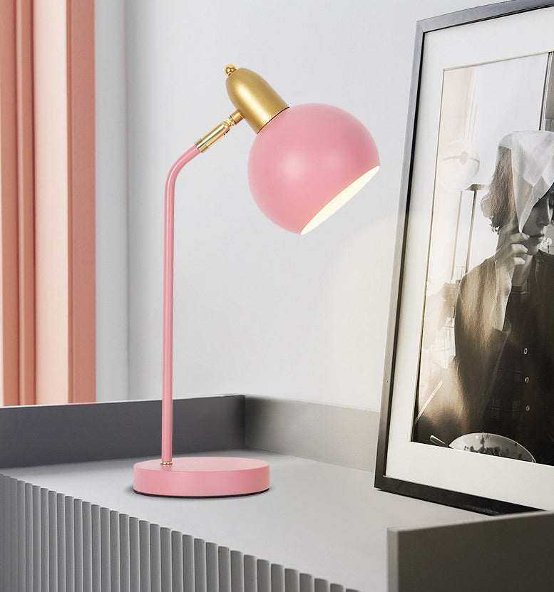 Lighting de mesa de domo metálico Macaron 1 Lámpara de lectura ajustable de cabeza para dormitorio