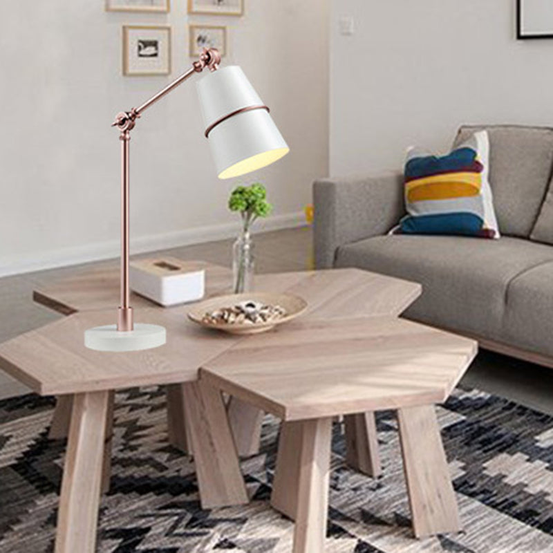 Lámpara de lectura de brazo colgante posmoderno 1 cabezal de la mesa de dormitorio con sombra de cono