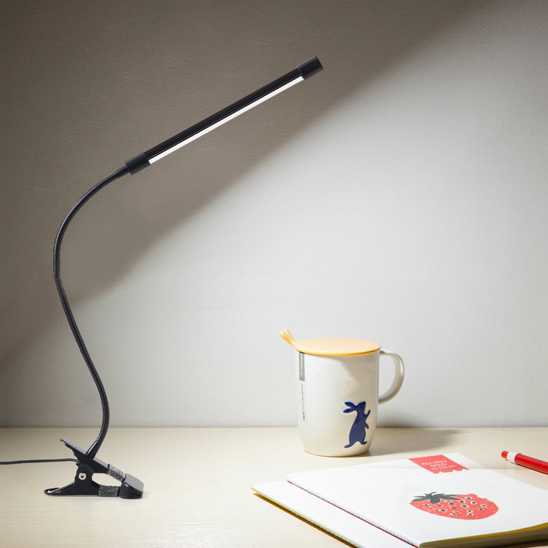 Schwarz Flexible Schwanenhals Klemmung-On-Schreibtisch Lampe moderne LED-Aluminium-Leuchtdichte für Schlafsaalraum