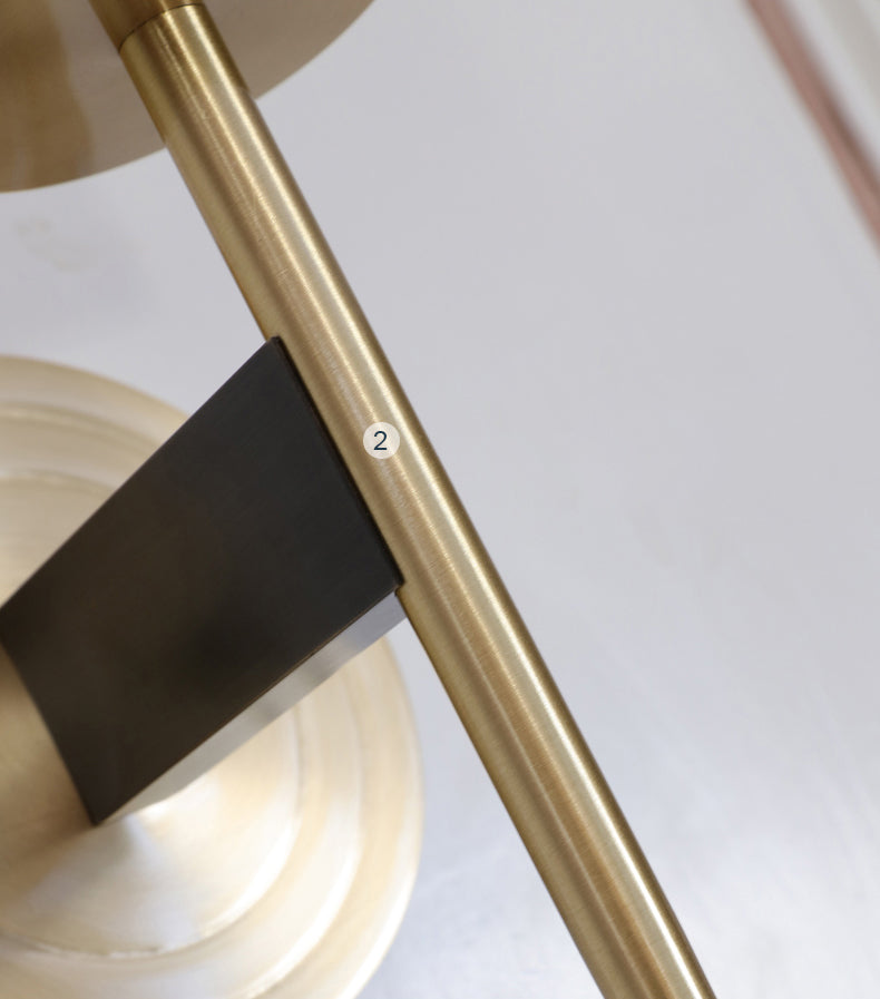 Modern Minimalist Cylindrical Wall Sconce Copper Wall Lamp with Clear Glass Shade