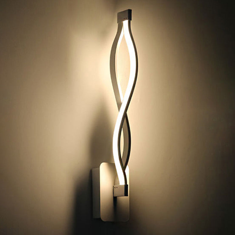 Modern Simplicity LED Linear Wall Sconce Aluminium Wall Lamp with Acrylic Shade