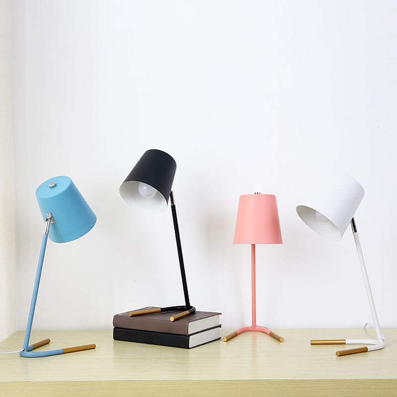 Table en métal en forme de seau Macaron 1 lampe de chevet de bulbe avec base en U