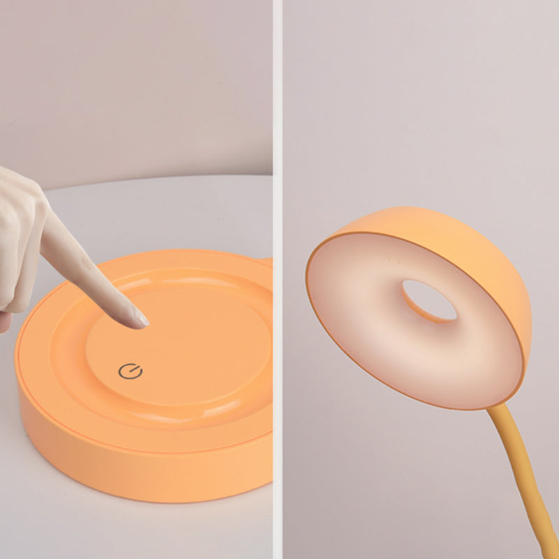 Macaron LED Table Lamp Flexible Gooseneck Nightstand Light with Plastic Shade