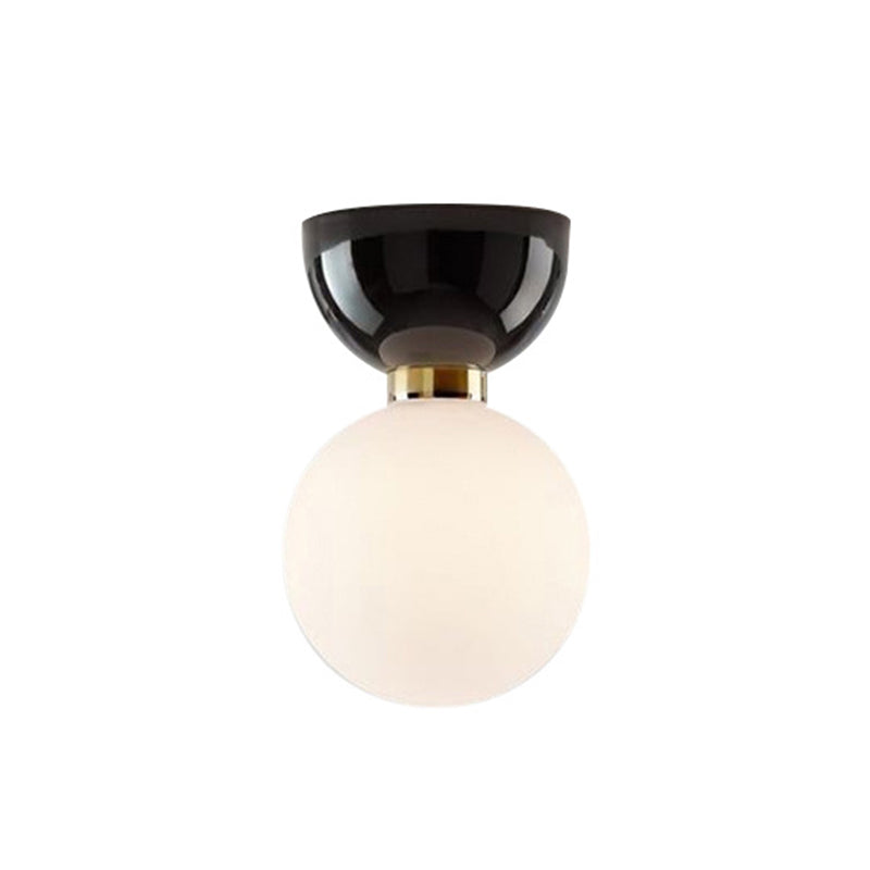 Globe semi-inbouwlamp Ultramoderne melkglazen plafondlampen voor de woonkamer