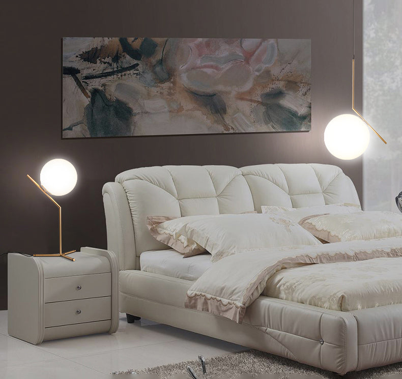 Brass Globe Single Pendant Light in Modern Creative Style Wrought Iron Hanging Lamp with Glass Shade