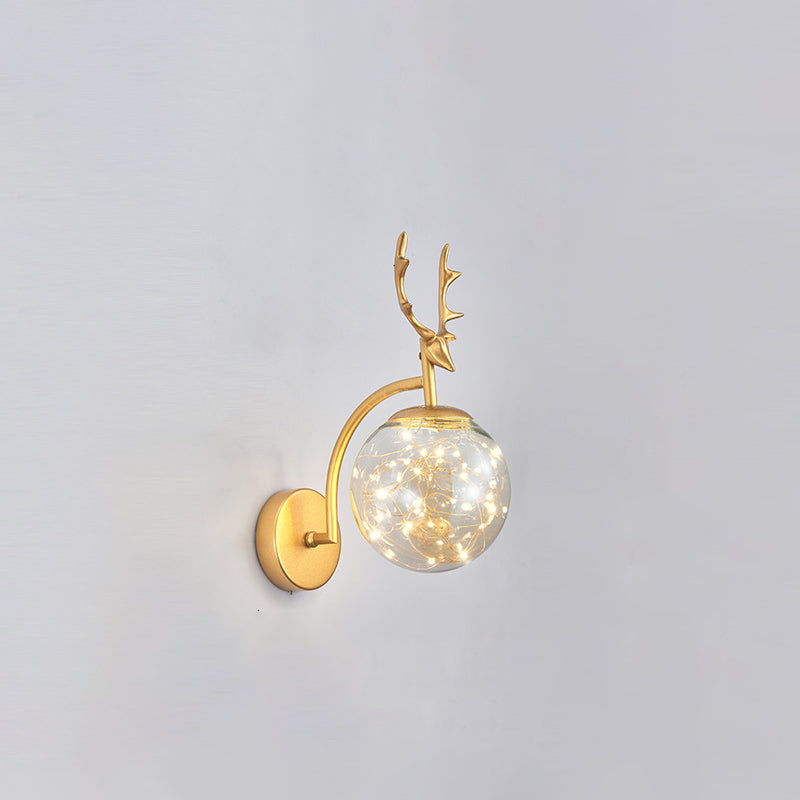 Glass Globe LED Wall Lamp in Modern Fashionable Wrought Iron Wall Sconce with Antler Decoration
