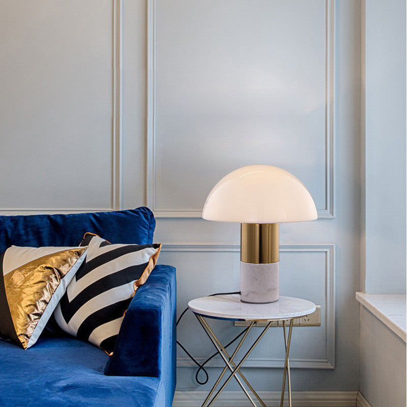 Table de dôme en verre blanc clair postmoderne 1 lampe de chevet de tête avec base en marbre