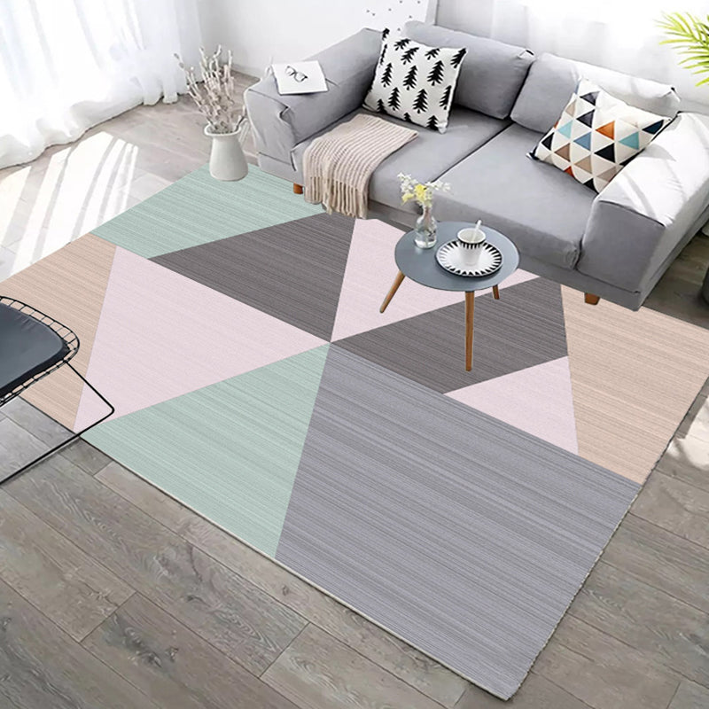 Multicolored Modern Rug Triangle Pattern Area Carpet Polyester Stain Resistant Rug for Living Room
